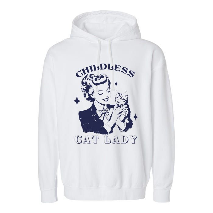 This Childless Cat Lady Ladies Is Voting Retro 2024 Usa Garment-Dyed Fleece Hoodie