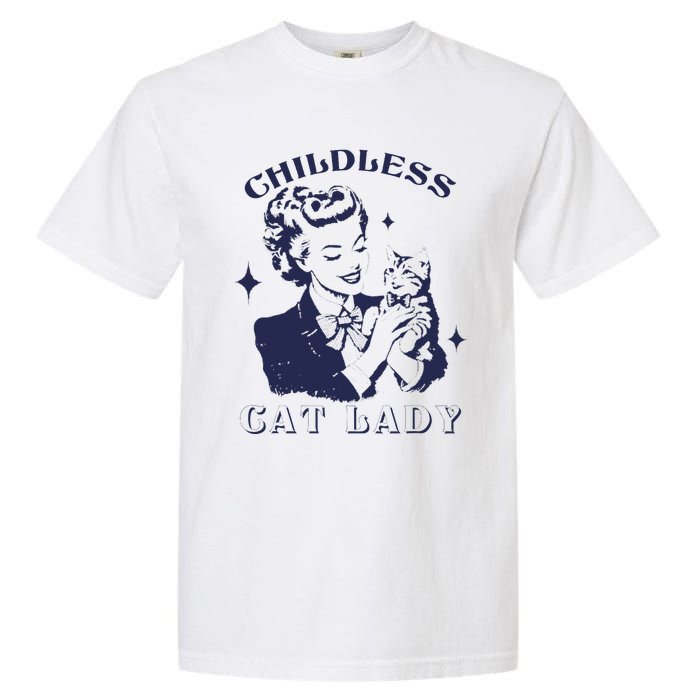 This Childless Cat Lady Ladies Is Voting Retro 2024 Usa Garment-Dyed Heavyweight T-Shirt