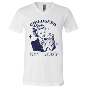 This Childless Cat Lady Ladies Is Voting Retro 2024 Usa V-Neck T-Shirt