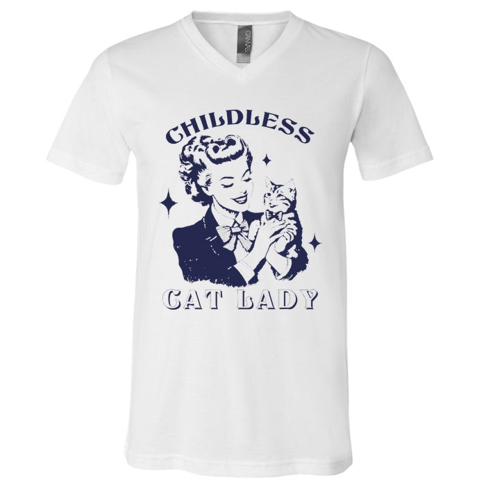 This Childless Cat Lady Ladies Is Voting Retro 2024 Usa V-Neck T-Shirt