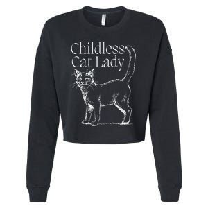 This Childless Cat Lady Ladies Is Voting Kamala Harris 2024 Cropped Pullover Crew