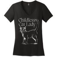 This Childless Cat Lady Ladies Is Voting Kamala Harris 2024 Women's V-Neck T-Shirt