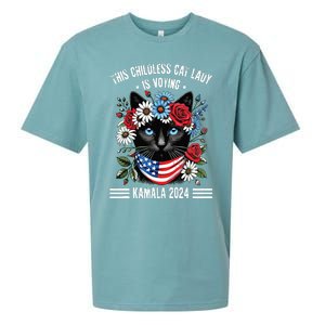 This Childless Cat Lady Ladies Is Voting Kamala 2024 Sueded Cloud Jersey T-Shirt