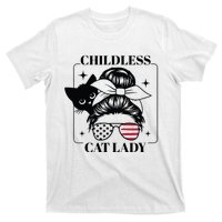 This Childless Cat Lady Ladies Is Voting Messy Bun 2024 T-Shirt