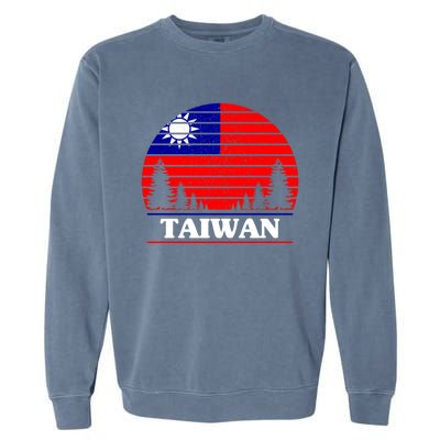 Taiwan Cool Gift Garment-Dyed Sweatshirt