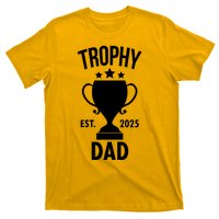 Trophy Dad Est 2025 T-Shirt