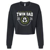 Twin Dad Est 2024 Twin Dad To Be Gifts New Daddy Viii Cropped Pullover Crew