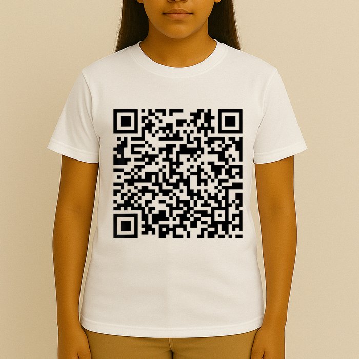 Trump Dancing Funny Code Barre 2025 T-Shirt