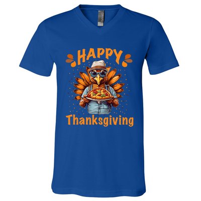 turkey day Happy thanksgiving family dinner V-Neck T-Shirt