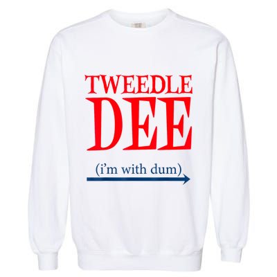 Tweedle Dee IM With Dum Lazy Couple Halloween Costumes Garment-Dyed Sweatshirt