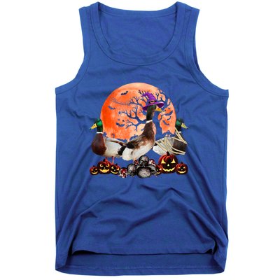 Three Duck Mummy Witch Pumpkin Farmer Pet Lover Halloween Gift Tank Top