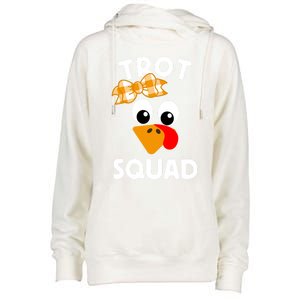 Thanksgiving Day Running Turkey Trot Squad Gift Womens Funnel Neck Pullover Hood