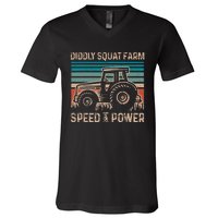 Tractor Diddly Squat Farm Speed And Power Fathers Day Tractor Dad V-Neck T-Shirt