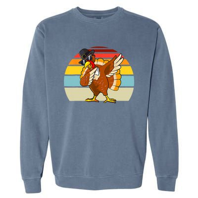 Turkey Day Thanksgiving Dabbing Pilgrim Vintage Retro Garment-Dyed Sweatshirt