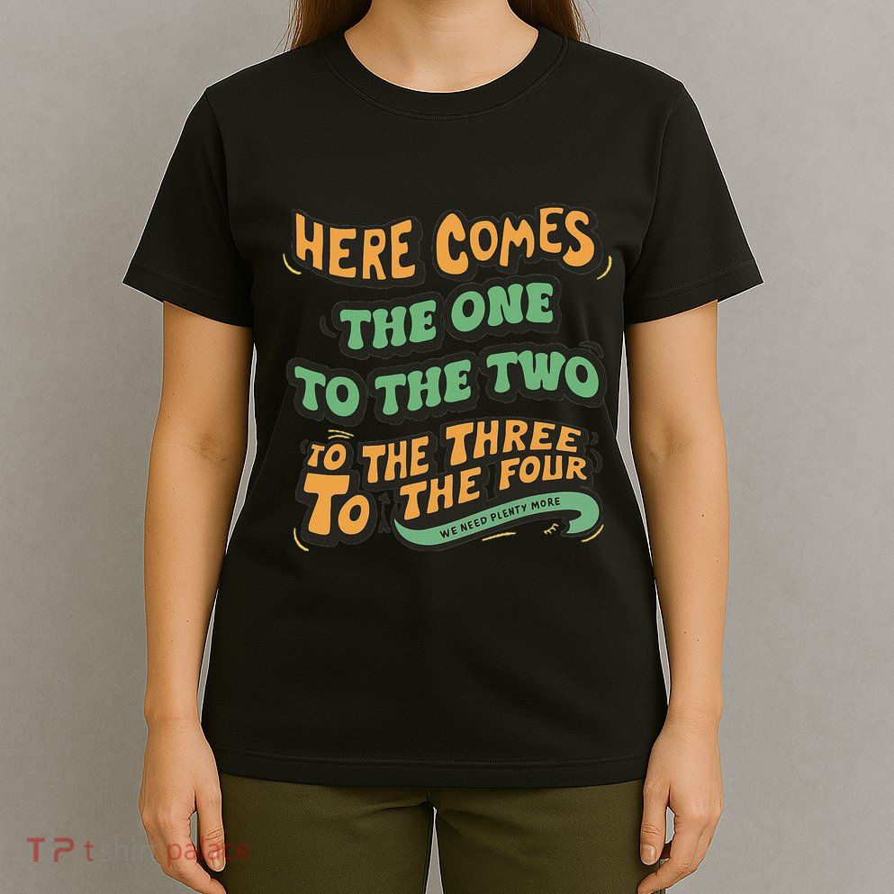 Texts Everybody At Bar Getting Tipsy T-Shirt