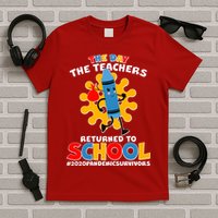 Teachers Returned To School 2020 Pandemic Survivors T-Shirt