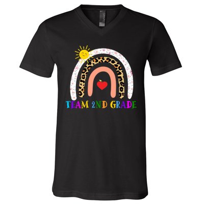 Team 2nd Grade Cute Rainbow Teachers Students V-Neck T-Shirt