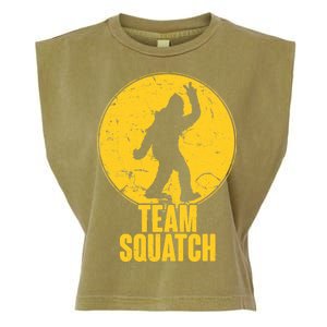 Team Squatch Bigfoot Sasquatch Garment-Dyed Women's Muscle Tee