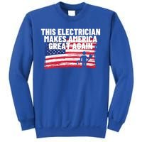 This Electrician Makes America Great Again Usa Flag Patriot Gift Sweatshirt