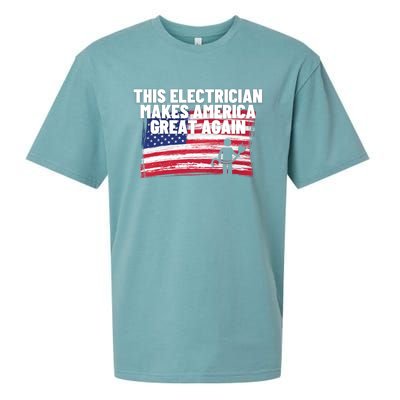 This Electrician Makes America Great Again Usa Flag Patriot Gift Sueded Cloud Jersey T-Shirt