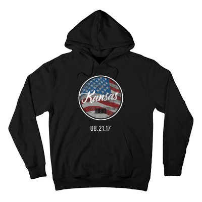 Total Eclipse Usa Flag Kansas Us State Hoodie