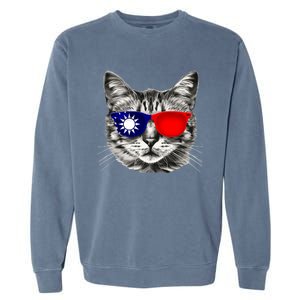 Taiwanese Flag Cat Owner Souvenirs Garment-Dyed Sweatshirt