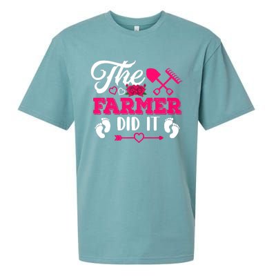 The Farmer Did It Funny Pregnancy Announcement Flowers Sueded Cloud Jersey T-Shirt