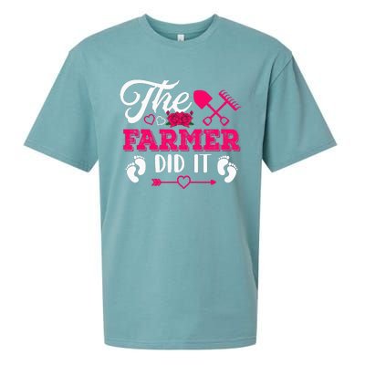 The Farmer Did It Funny Pregnancy Announcement Flowers Sueded Cloud Jersey T-Shirt