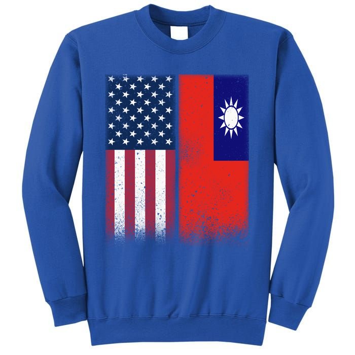 Taiwanese Flag Gift Usa And Taiwan Flags Proud Taiwan Gift Sweatshirt