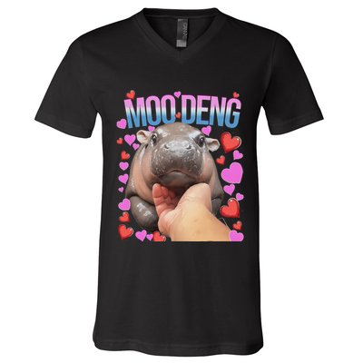 The Famous Moo Deng Pygmy Baby Hippo Moo Deng Cute Moodeng V-Neck T-Shirt