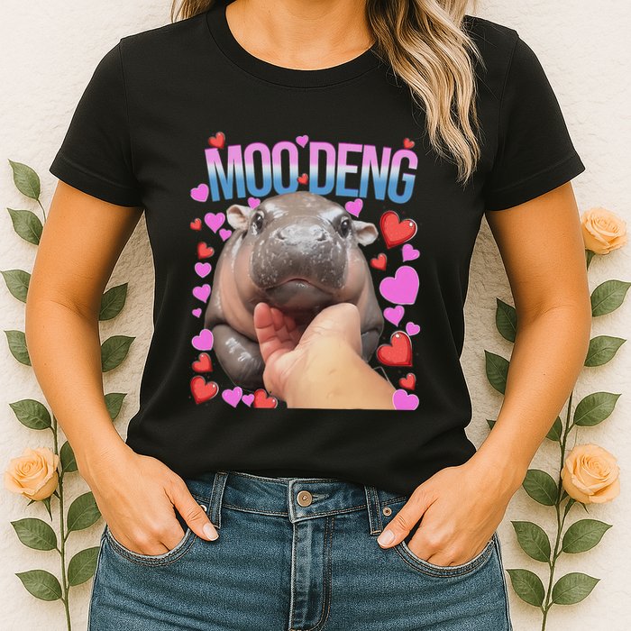The Famous Moo Deng Pygmy Baby Hippo Moo Deng Cute Moodeng Womens T-Shirt