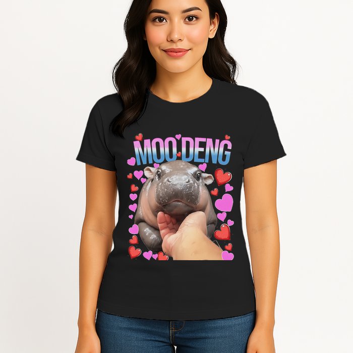The Famous Moo Deng Pygmy Baby Hippo Moo Deng Cute Moodeng Womens T-Shirt