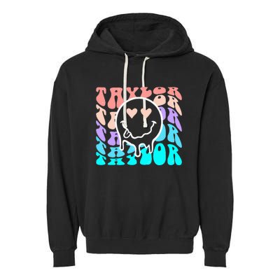 T.aylor First Name Retro Happy Face Groovy Birthday Gift Garment-Dyed Fleece Hoodie