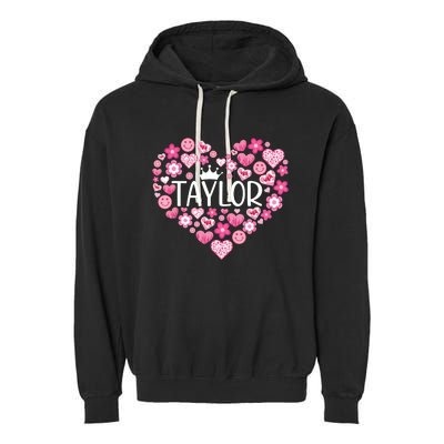 Taylor First Name I Love Taylor Girl Groovy 80s Pink White Garment-Dyed Fleece Hoodie