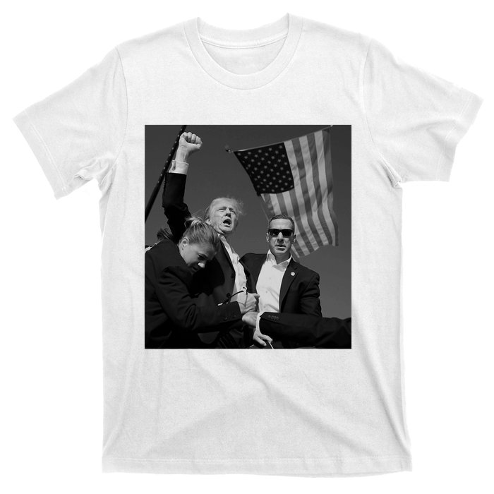 Trump Fist Pump Fight Fight Fight T-Shirt