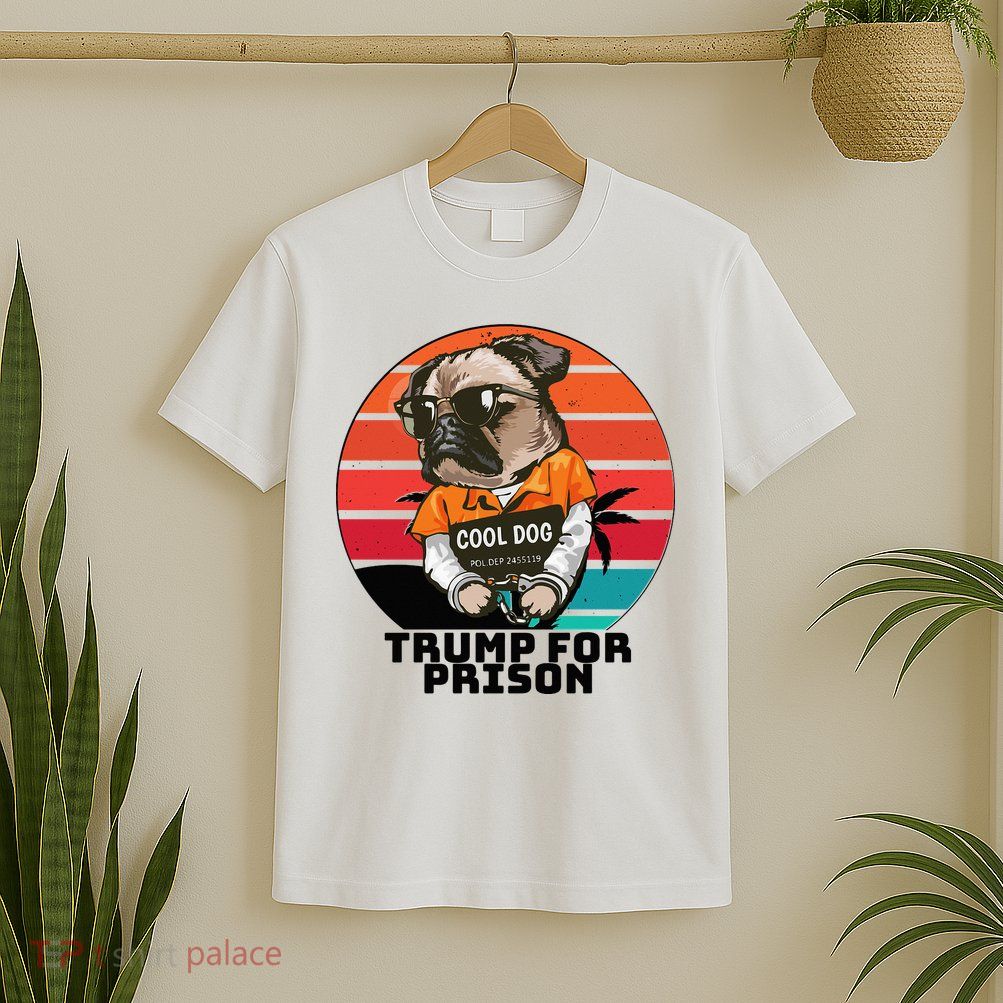 Trump For Prison Classic . T-Shirt