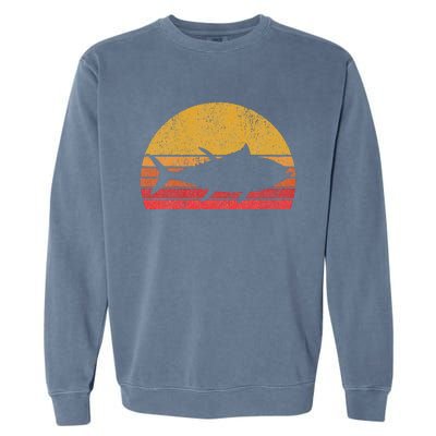 Tuna Fishing Retro Sunset Bluefin Fisherman Garment-Dyed Sweatshirt