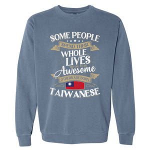 Taiwan Flag Souvenirs For Taiwaneses And Gift Garment-Dyed Sweatshirt