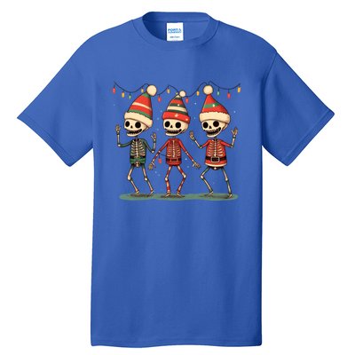 Three Funny Skeletons Dancing Christmas Tree Light Cute Xmas Gift Tall T-Shirt