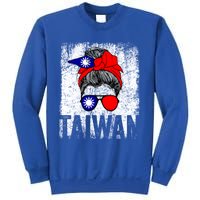 Taiwan Flag Taiwanese Retro Vintage Cute Meaningful Gift Sweatshirt