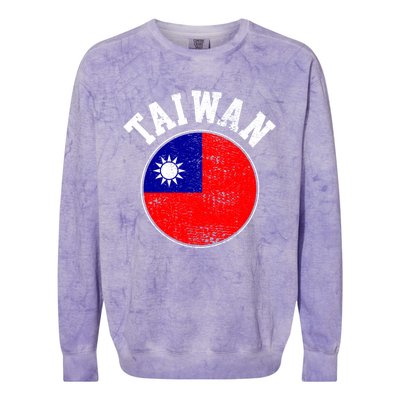 Taiwan Flag Vintage Gift Colorblast Crewneck Sweatshirt