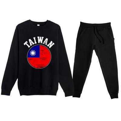 Taiwan Flag Vintage Gift Premium Crewneck Sweatsuit Set