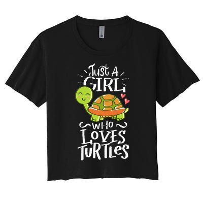 Turtle For Who Love Turtles Sea Animal Pet Lover Gift Women's Crop Top Tee