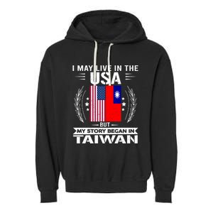 Taiwan Gift American And Taiwanese Flags Proud Taiwan Gift Garment-Dyed Fleece Hoodie