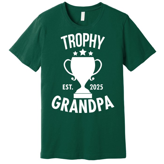 Trophy Grandpa Est 2025 Premium T-Shirt