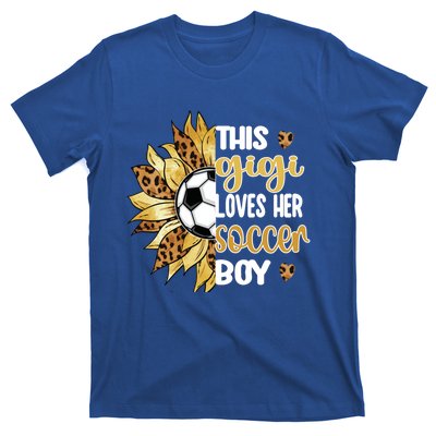 This Gigi Loves Her Soccer Boy Soccer Player Grandma Gigi Cool Gift T-Shirt