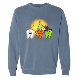 Teeth Ghost Pumpkin Witch Cute Dental Halloween Dentist Gift Garment-Dyed Sweatshirt