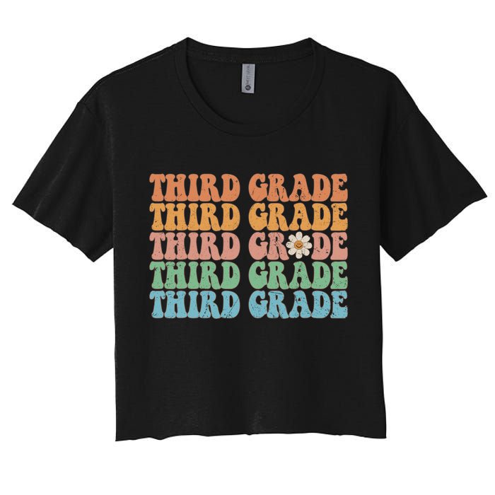 Third Grade Teacher Leopard Rainbow 3rd Grade Teacher Funny Meaningful Gift Women's Crop Top Tee