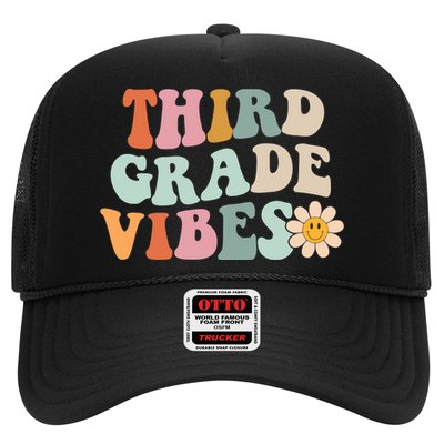 Third Grade Vibes 3rd Grade Retro Gnoovy Back To School Trucker Hat