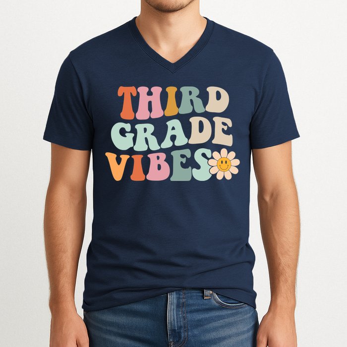 Third Grade Vibes 3rd Grade Retro Gnoovy Back To School V-Neck T-Shirt